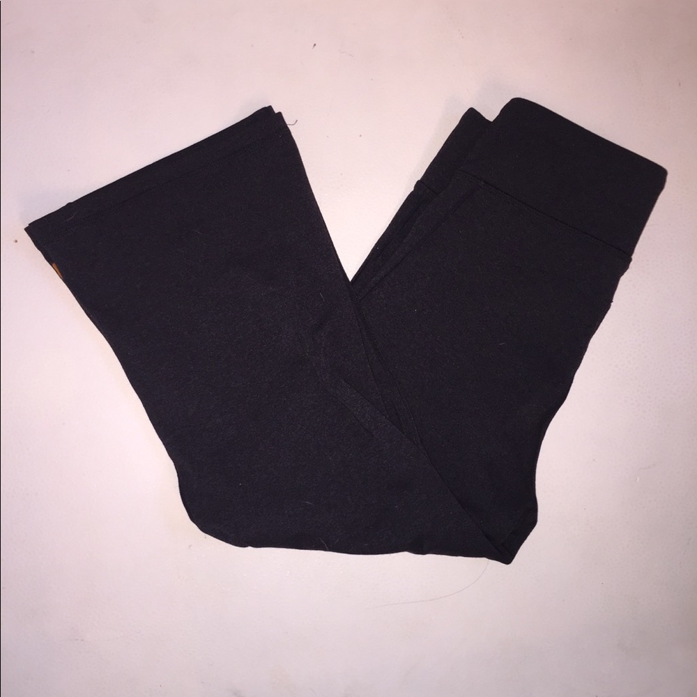 Lucy Black Leggings (Perfect Core Collection)